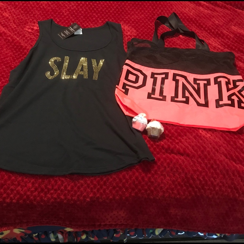 NWT XL Slay tank , NWOT vs pink tote bath bombs